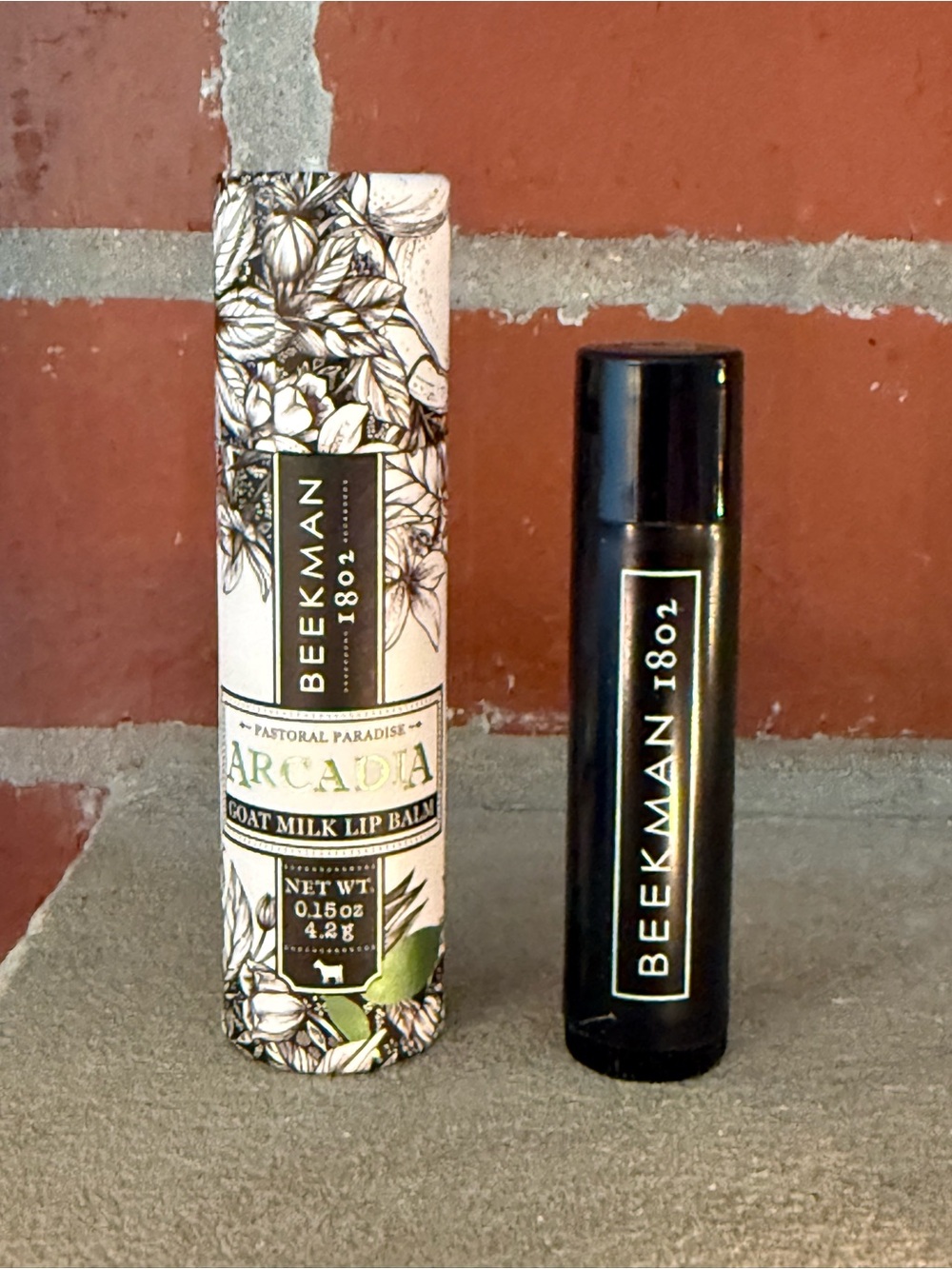 BEEKMAN 1802 Goat Milk Lip Balm ARCADIA Certified Organic One Piece NEW